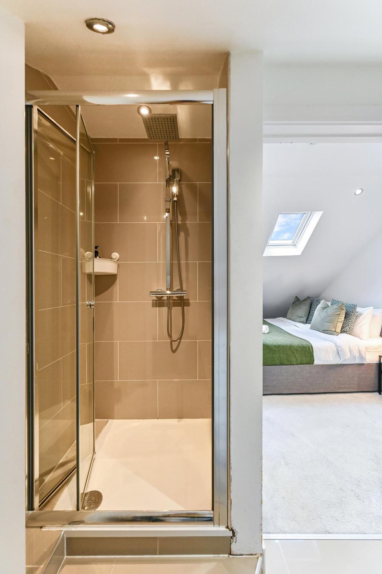 Family 1 Bed Apt Near Cardiff City Centre, Free Parking, Quiet, Secure Neighbourhood Εξωτερικό φωτογραφία