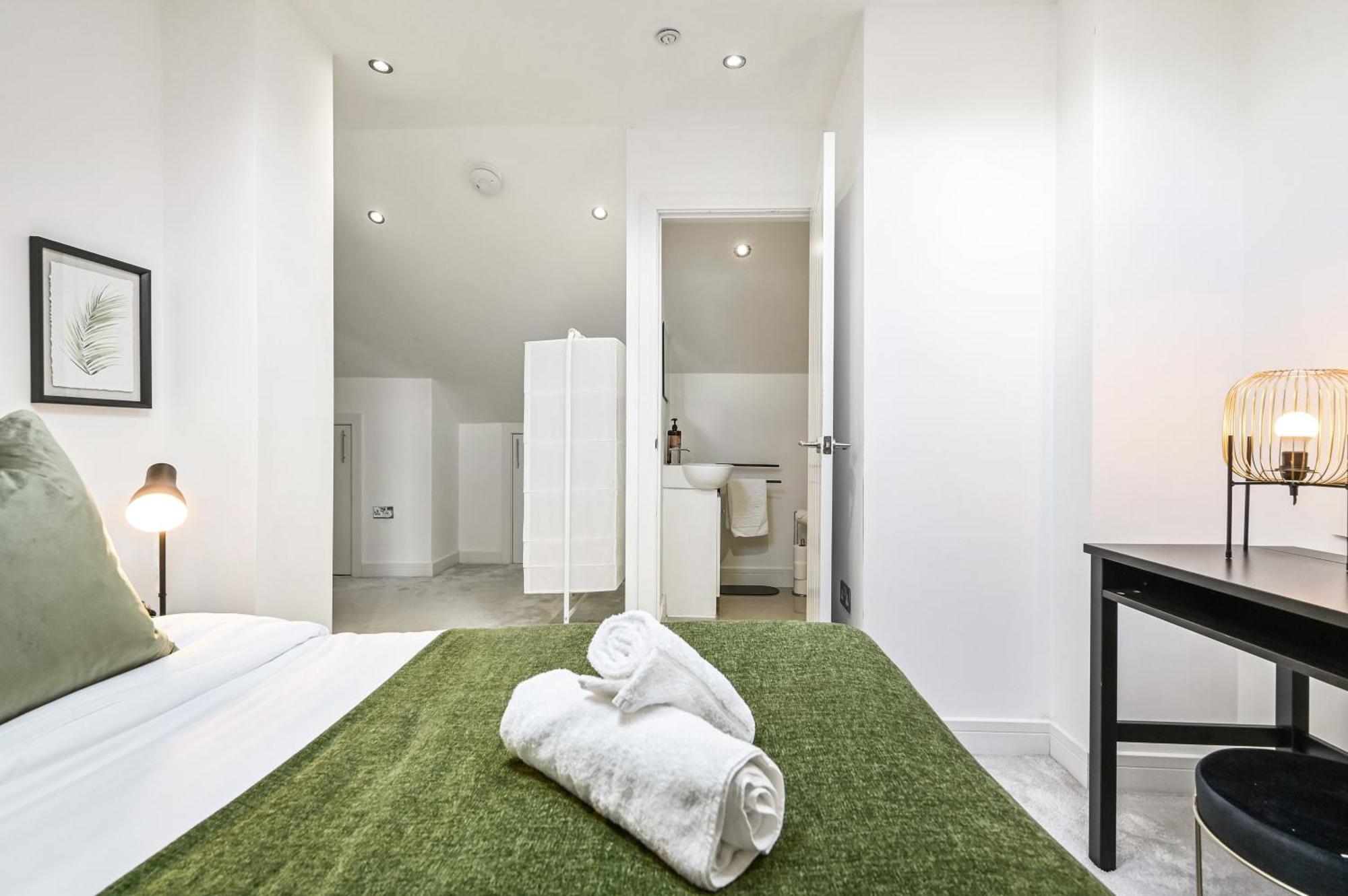 Family 1 Bed Apt Near Cardiff City Centre, Free Parking, Quiet, Secure Neighbourhood Εξωτερικό φωτογραφία